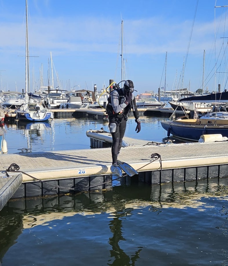 Arcachon harbor cleanup
